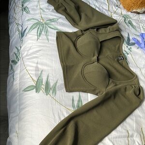 Olive Green Long Sleeve Crop Top